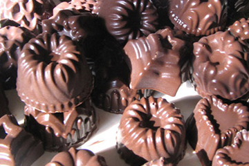 The Choclate Factory Plain Swiss Premium